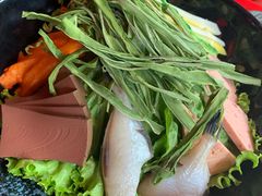 -谭鸭血老火锅(漳州路店)