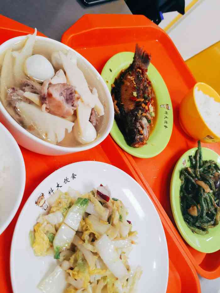 中科大西区本科生食堂-"本科生食堂离学生宿舍很近,以前上学的时候.