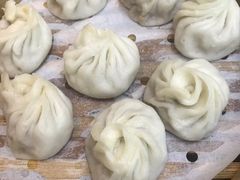 鲜肉包-新丰小吃(江陵路分店)