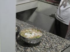 -正宗杨记普洱酸醋米线(总店)