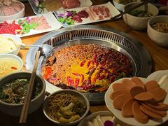 -城墙拐拐火锅(三峡广场黑金冠店)