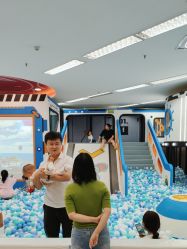 -孩子王童乐园(西安盛龙店)