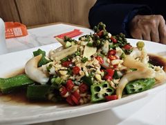 -五谷丰登农家院·地道胶东菜·海鲜烧烤(威海店)
