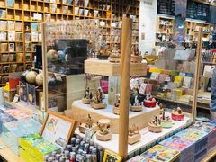 -猫的天空之城概念书店(印象城购物中心店)