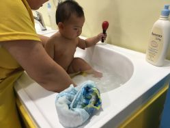 -蓝色海林婴幼儿水育馆(新辰里学清路店)