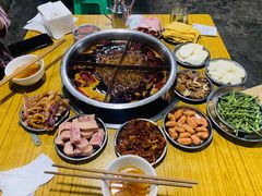 -渝味黄姐火锅(黄泥村店)