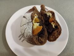 焙茶杏子米面包-Max Bakery 阿唛手作