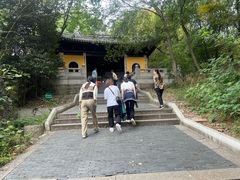 -灵岩山风景区