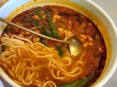 -一坐一忘云南菜(嘉里中心店)