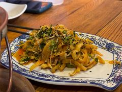 -蜗牛小馆醉乡民谣云南菜(惠新西里店)