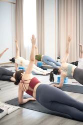 -亚太瑜伽普拉提学院