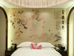 -华雅·云缦酒店(岳阳楼区火车站店)