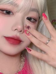 -拾光美甲美睫半永久