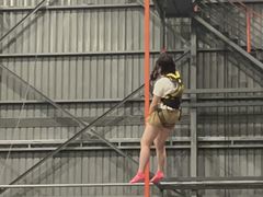 -极限PLAY运动娱乐新世界·团建派对潮玩休闲馆·室内蹦极高空游乐园