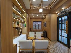 -霸王茶姬(南强街店)