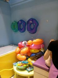 -雏芽婴幼儿游泳·小美医生小儿推拿(西村店)