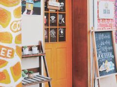 门面-长颈鹿咖啡(大学路店)