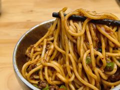 素椒杂酱面-左撇子私房面
