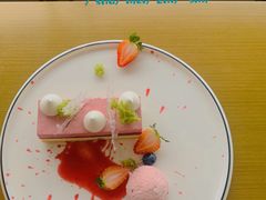 -杏荟旋转餐厅(广州爱群店)