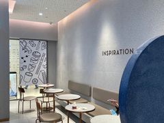 -喜茶(北京华贸购物中心店)