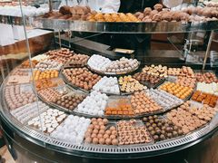 -Laderach 莱德拉(上海环贸iapm店)