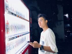 -BTR发型定制潮沙龙店