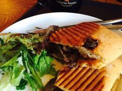 -Gloria Jean's Coffees