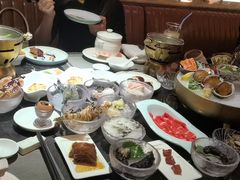 -半岛翡丽海鲜自助餐厅(观风亭店)