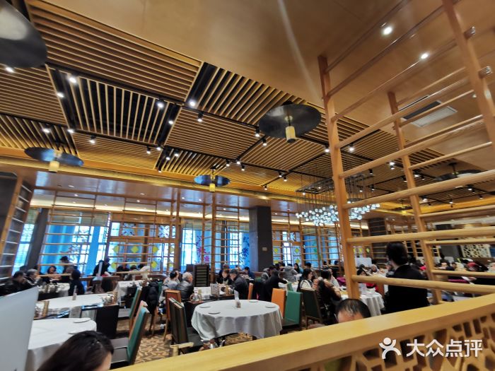 稻香酒家·34年老字号·港式粤菜(汉街店)大堂图片