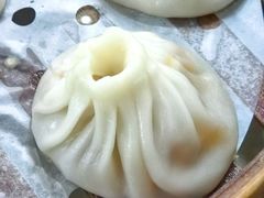 -莱莱小笼·乔艾