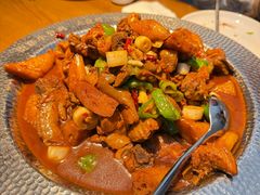 -俭寨大盘鸡·手抓肉·烧烤新疆菜(乌苏路店)