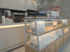 面包甜点陈列柜-爸爸糖吐司面包(宁波世纪东方店)