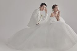-蒙太奇婚纱摄影(万达店)