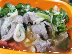 -佳荣老五生态牛肉馆
