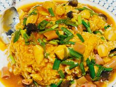 活海肠辽参捞饭-小船渔村•大连菜•大连焖鱼(黄河路店)