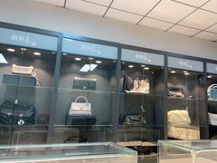 -用真奢侈品名表名包回收中心(朝阳万达店)