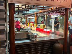 -红色根据地文化主题酒店(太湖街店)