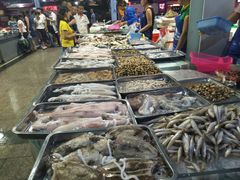 -四川小胡子海鲜(丁村万人海鲜广场店)