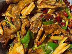 -休记光头香辣蟹干锅店(衣冠庙店)