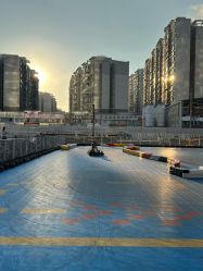 -跃梦星城卡丁车游乐园(优特汇店)