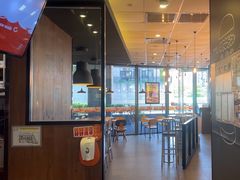 -汉堡王(华润五彩城店)