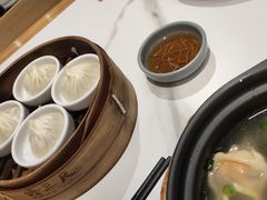 -馋三尺蟹粉小笼(人民广场店)