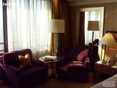 -上海波特曼丽思卡尔顿酒店