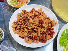 -芊城人家酸菜鱼馆(百水芊城怡水坊店)