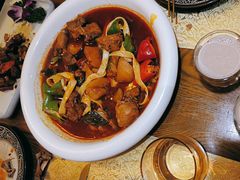 -迪拜杭州风味音乐餐厅(杭州首店 湖滨步行街店)