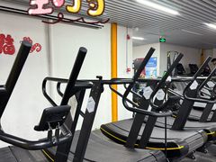 -超菲特健身工作室(晨月店)