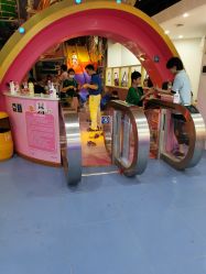 -太空学院儿童娱教乐园(中华广场店)