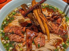 -裕兴记•蟹黄面馆(人民广场店)