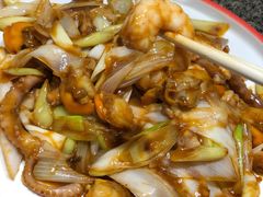 北塘爆三鲜-渔民船说·北塘海鲜·天津菜·海肠捞饭(北塘古镇店)