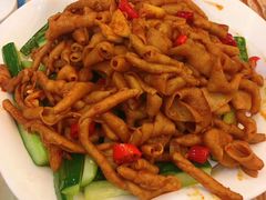 -椿记烧鹅(叠彩店)